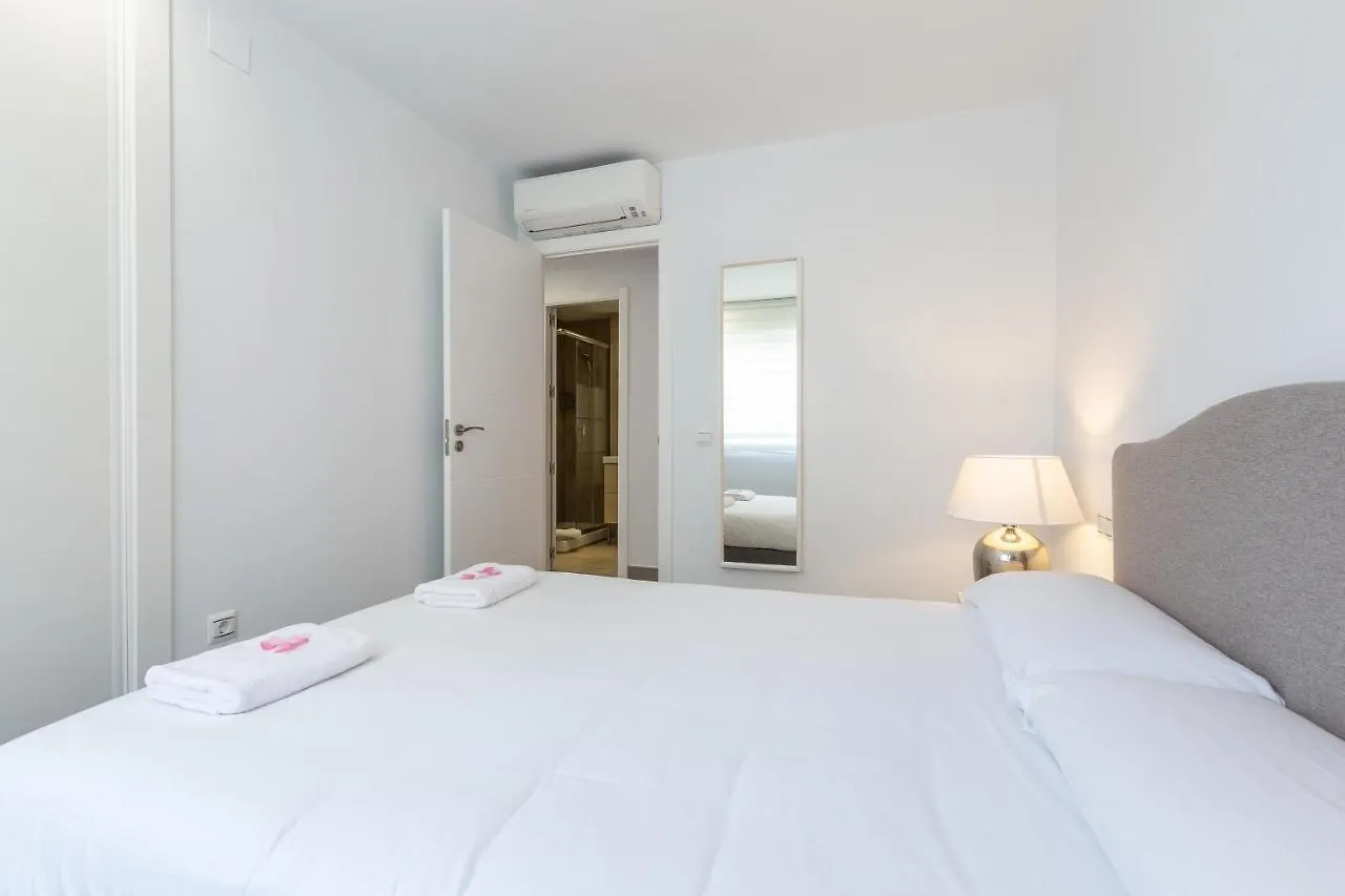 Marbella Suites 0*,